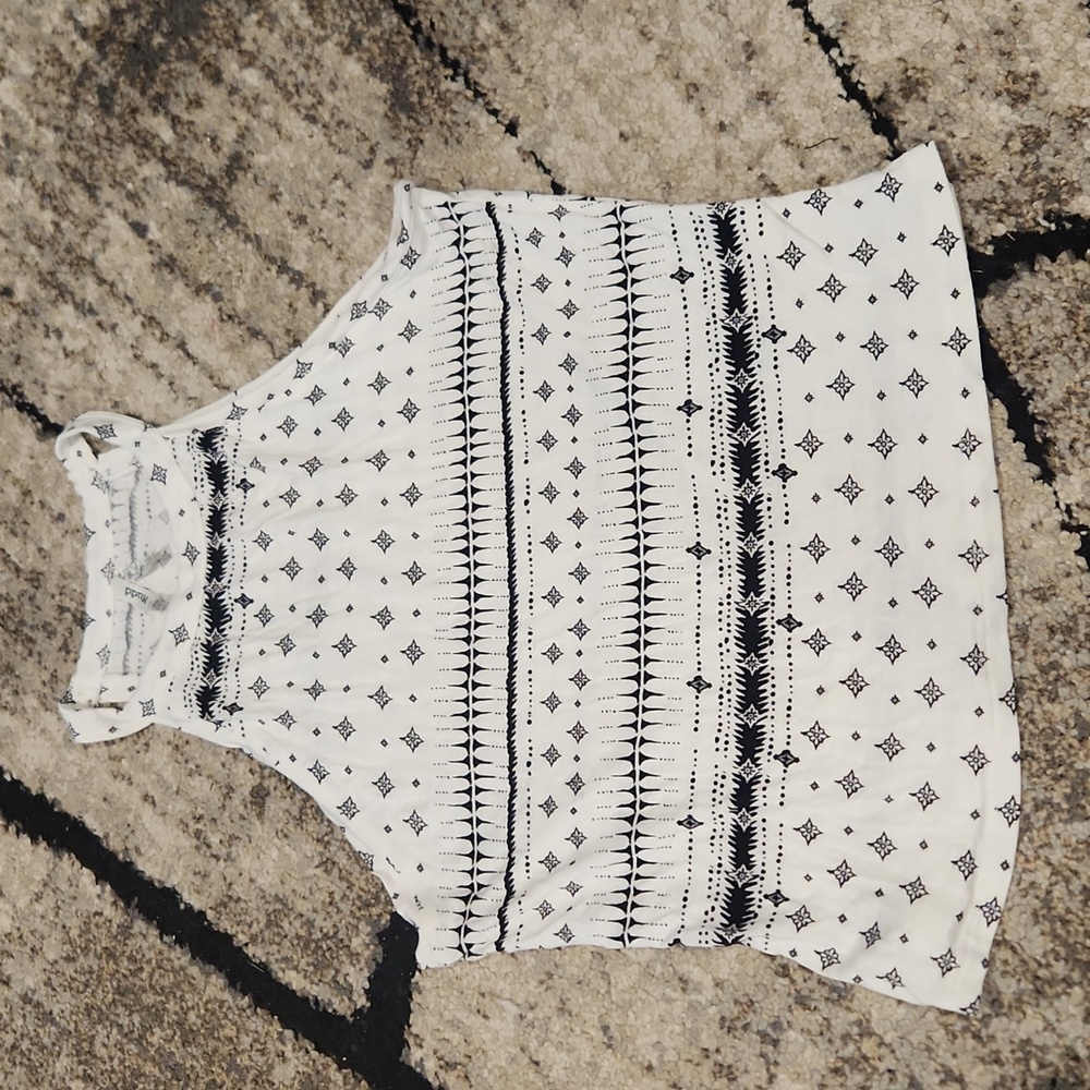 4for$15 Mudd high neck crop top